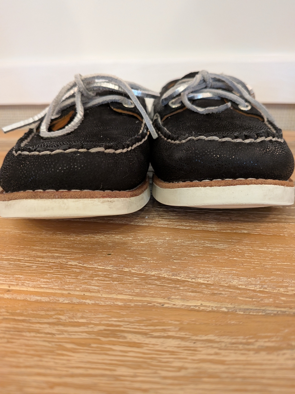 Sperry Women's Black Leather Boat Shoes. 8.5 (Gold Toe Edition) - Picture 9 of 10